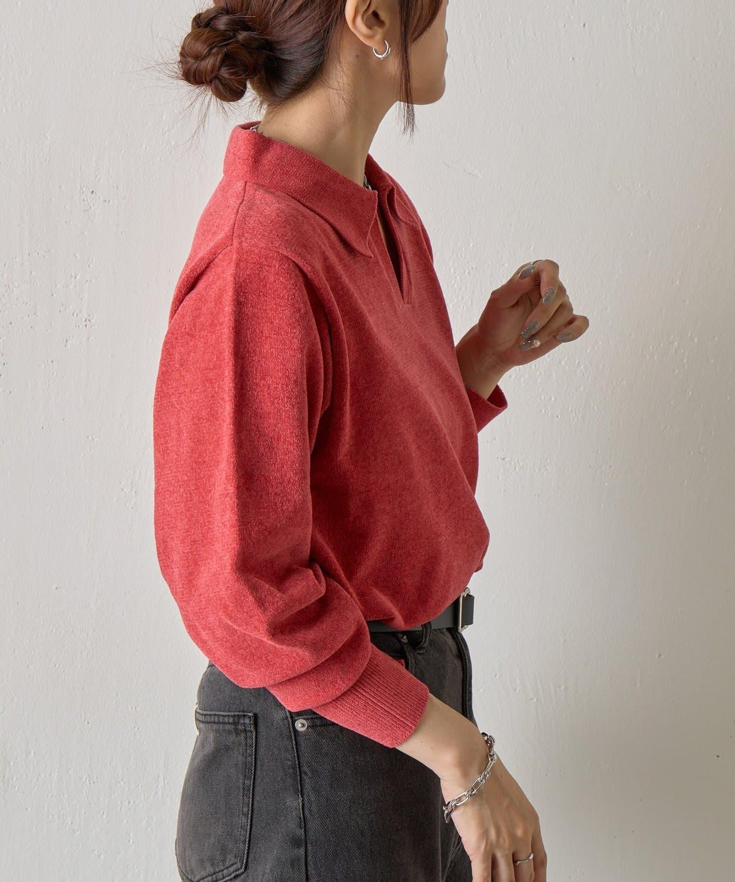 天鵝絨紗線開領翻領針織衫