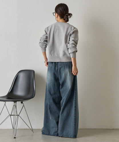 天鵝絨紗線圓領開衫