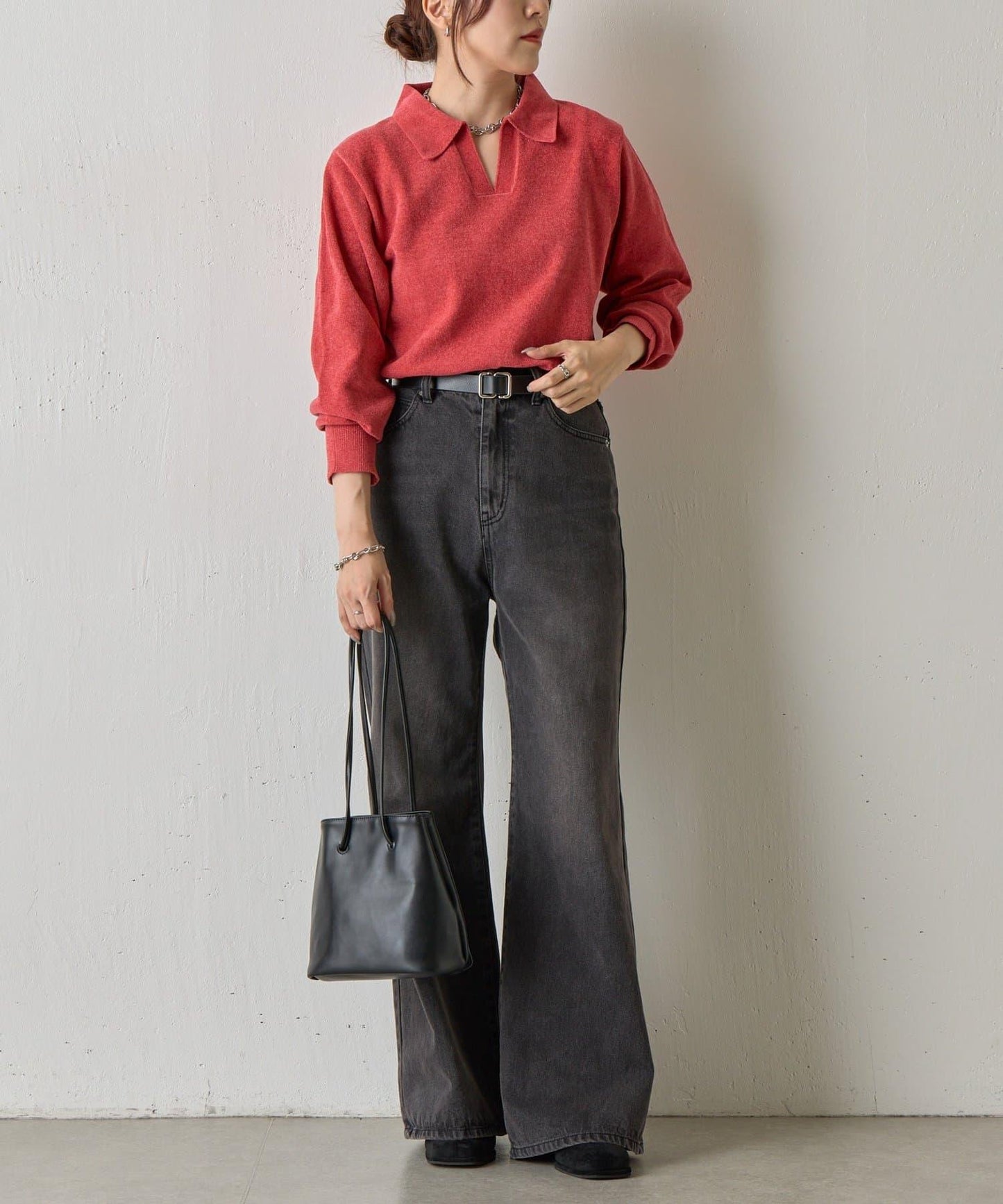 天鵝絨紗線開領翻領針織衫