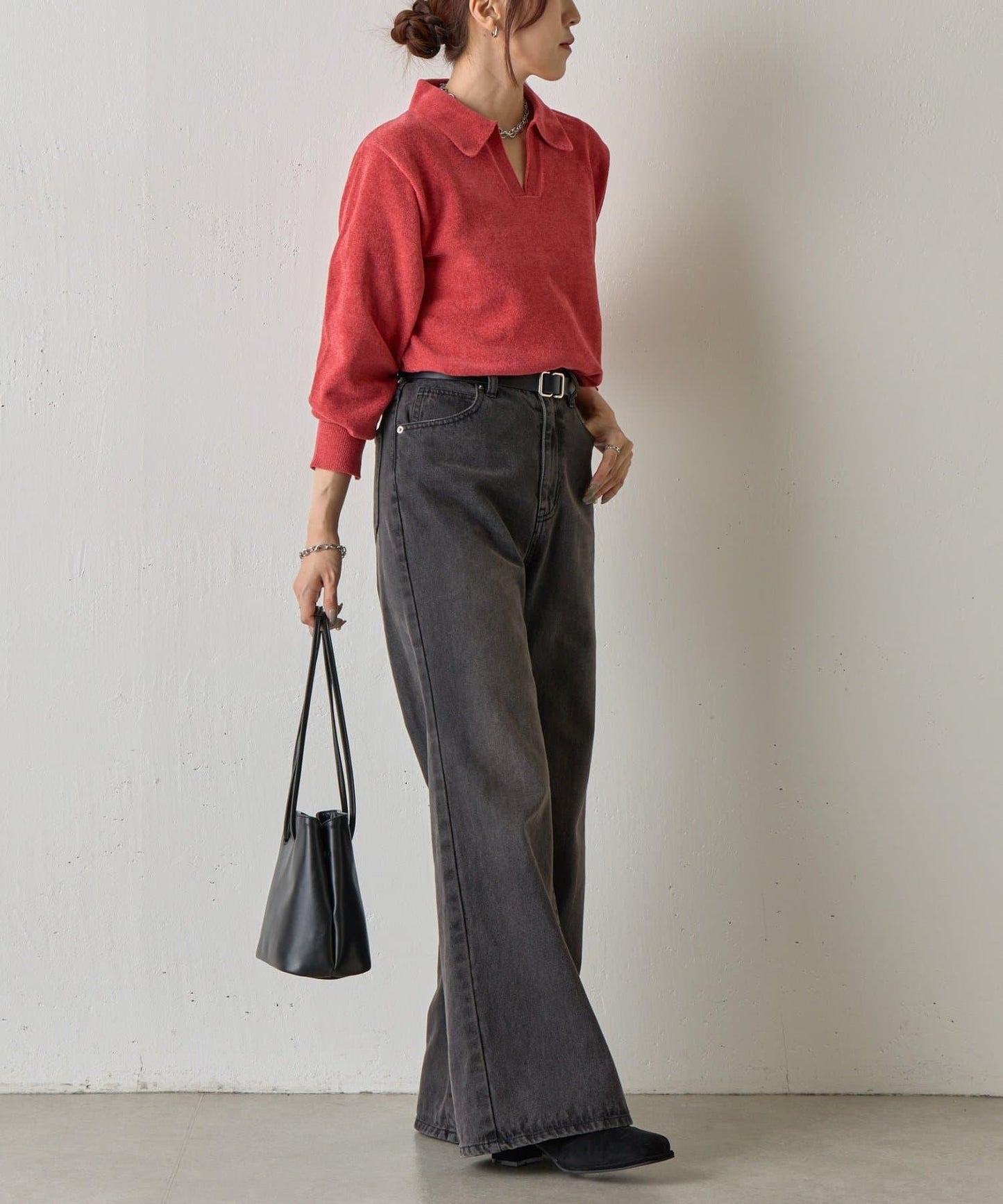 天鵝絨紗線開領翻領針織衫