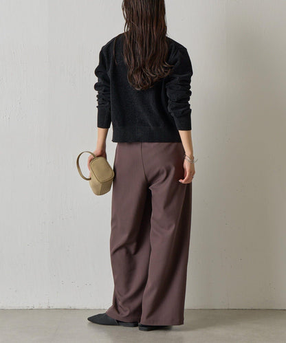 天鵝絨紗線圓領開衫