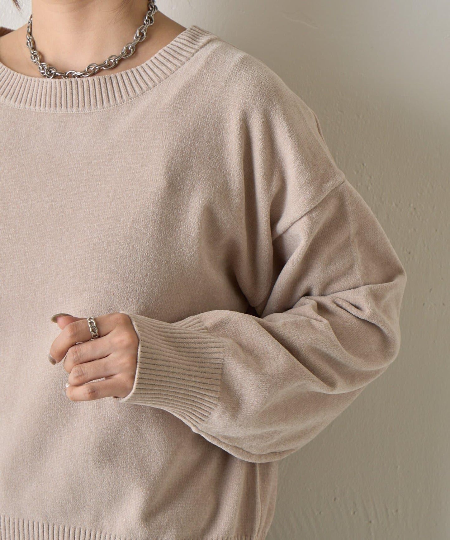 天鵝絨毛圈圓領套頭衫