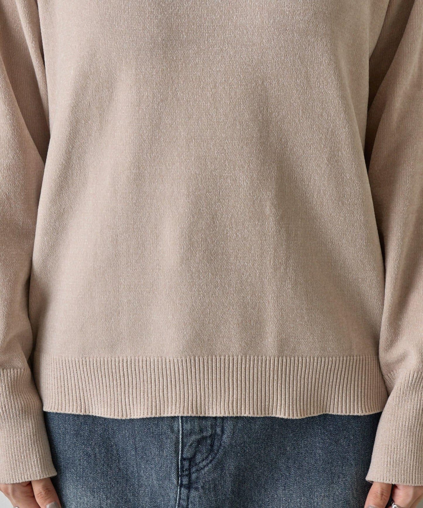 天鵝絨紗線開領翻領針織衫