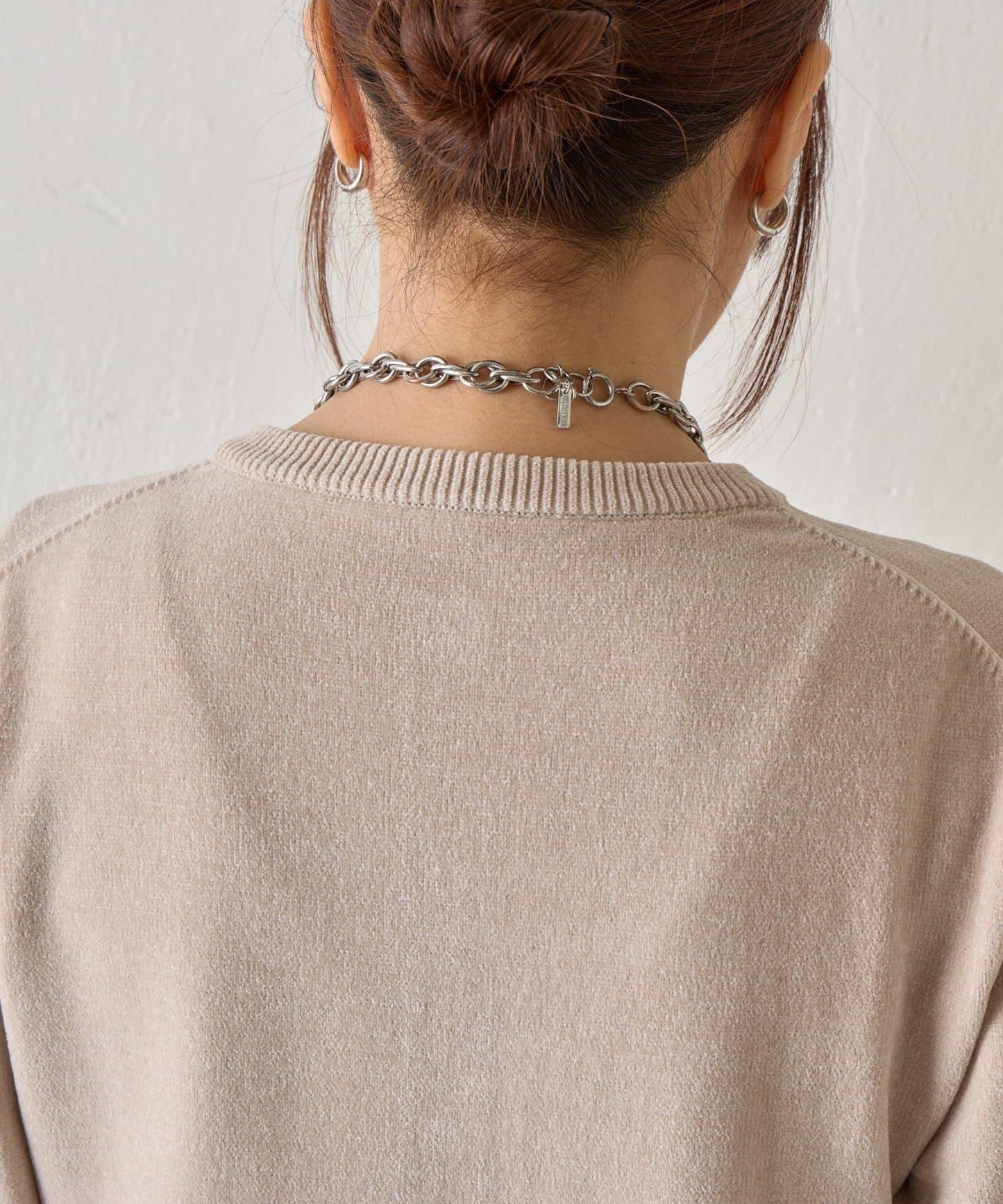 天鵝絨紗線圓領開衫