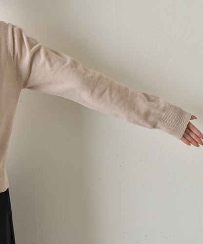 天鵝絨紗線圓領開衫