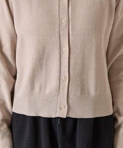 天鵝絨紗線圓領開衫