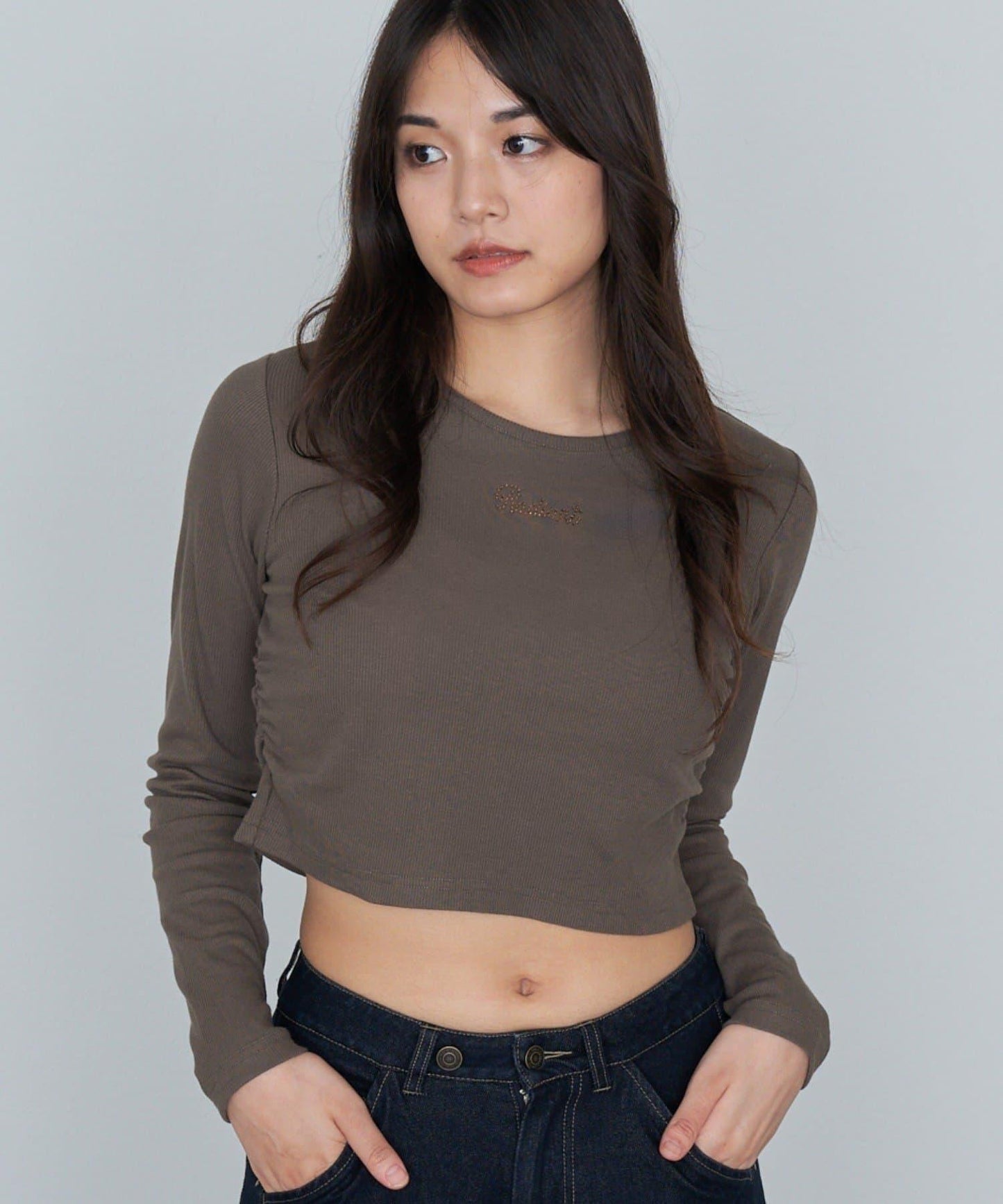 水鑽標誌短款長袖T恤