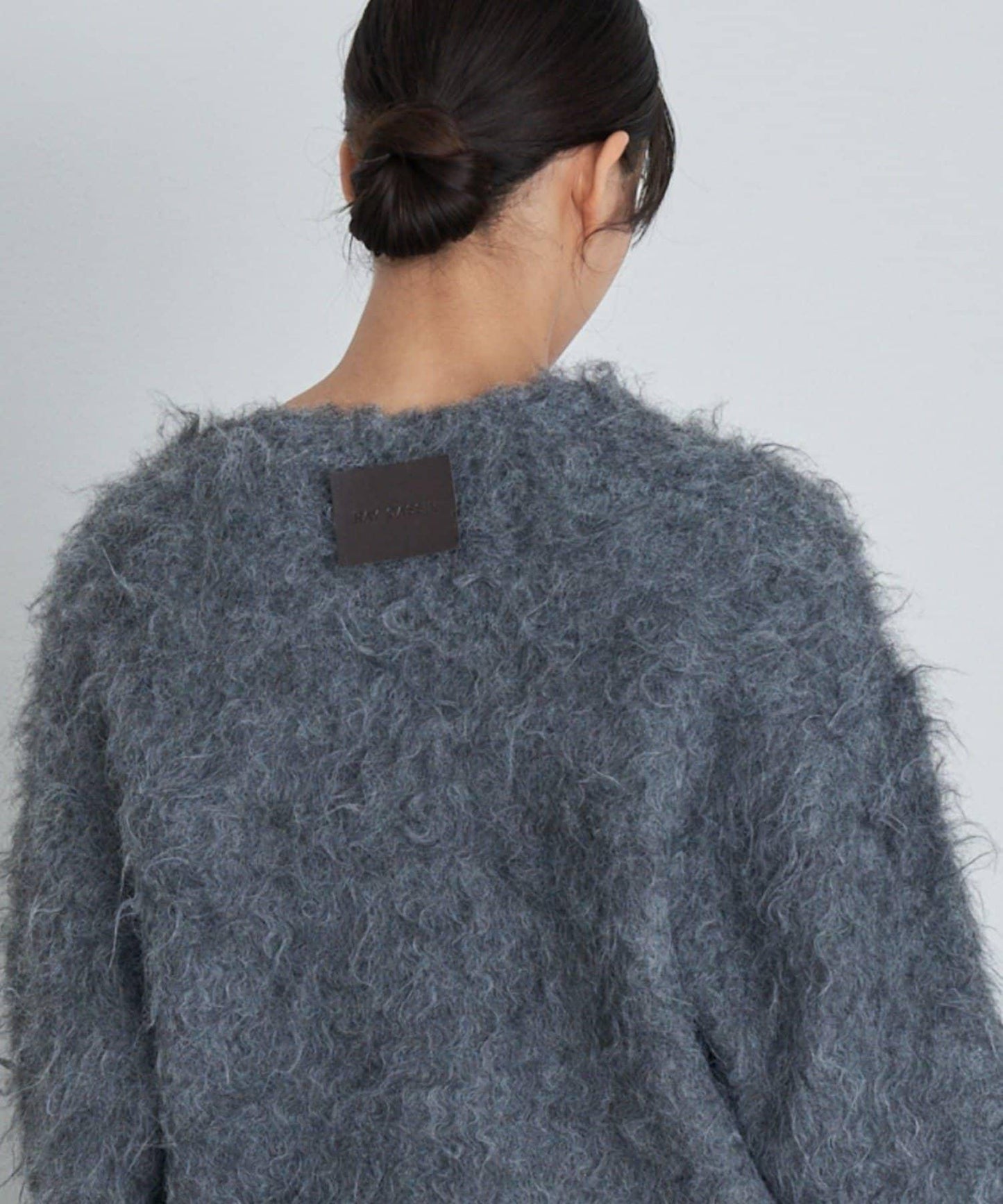 【RAY CASSIN】長毛V領寬鬆開衫