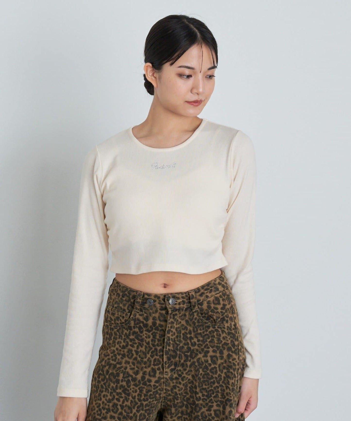 水鑽標誌短款長袖T恤