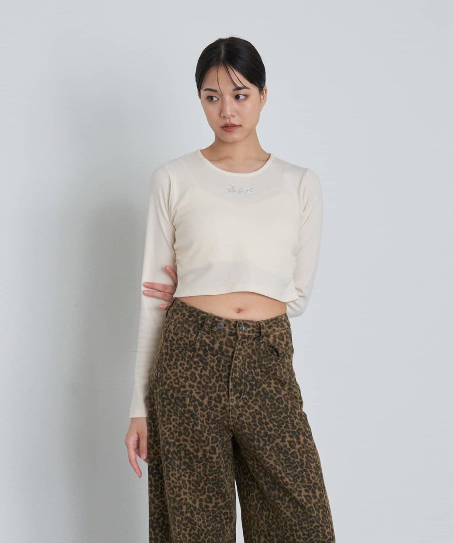 水鑽標誌短款長袖T恤