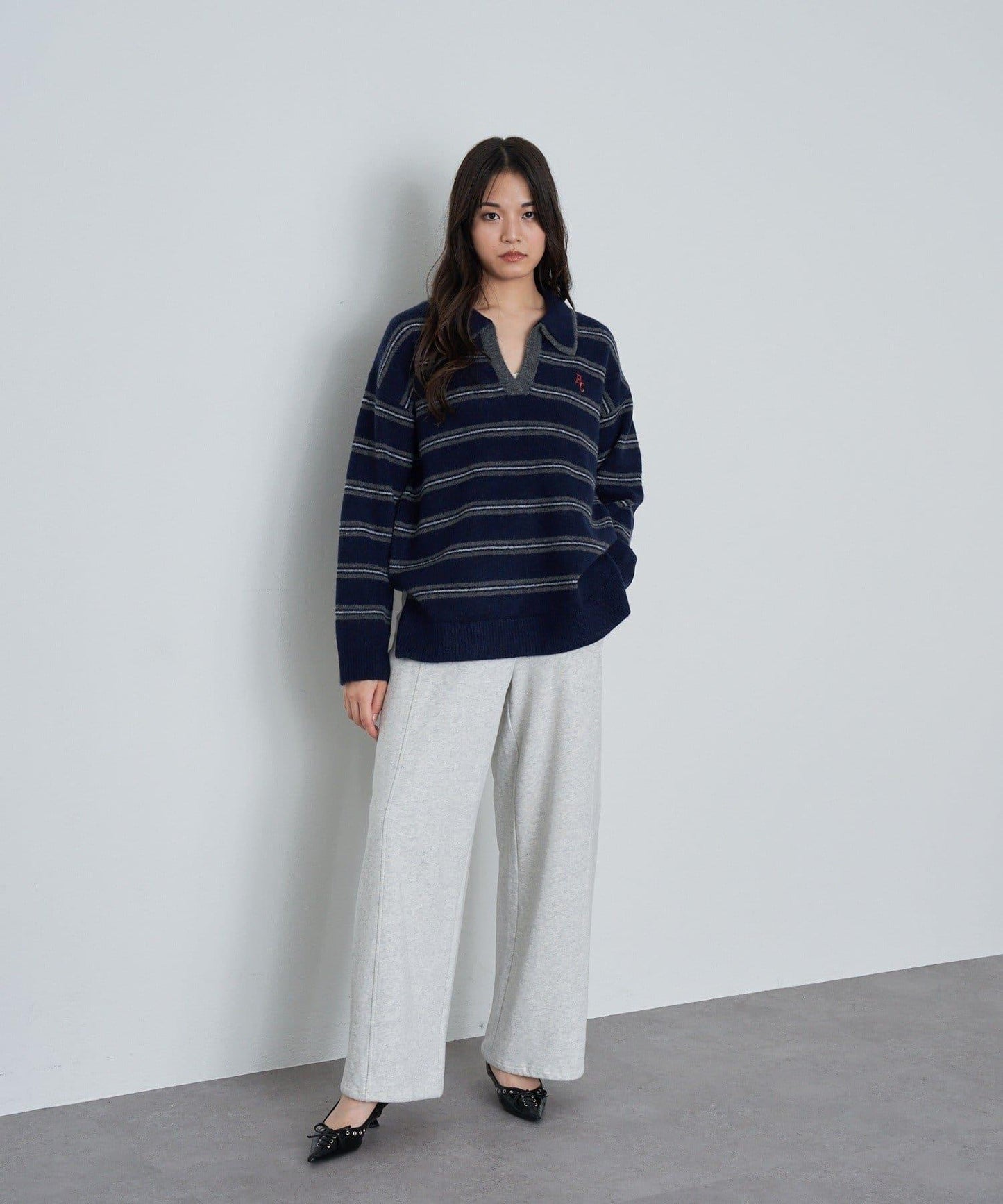 條紋翻領刺繡針織衫