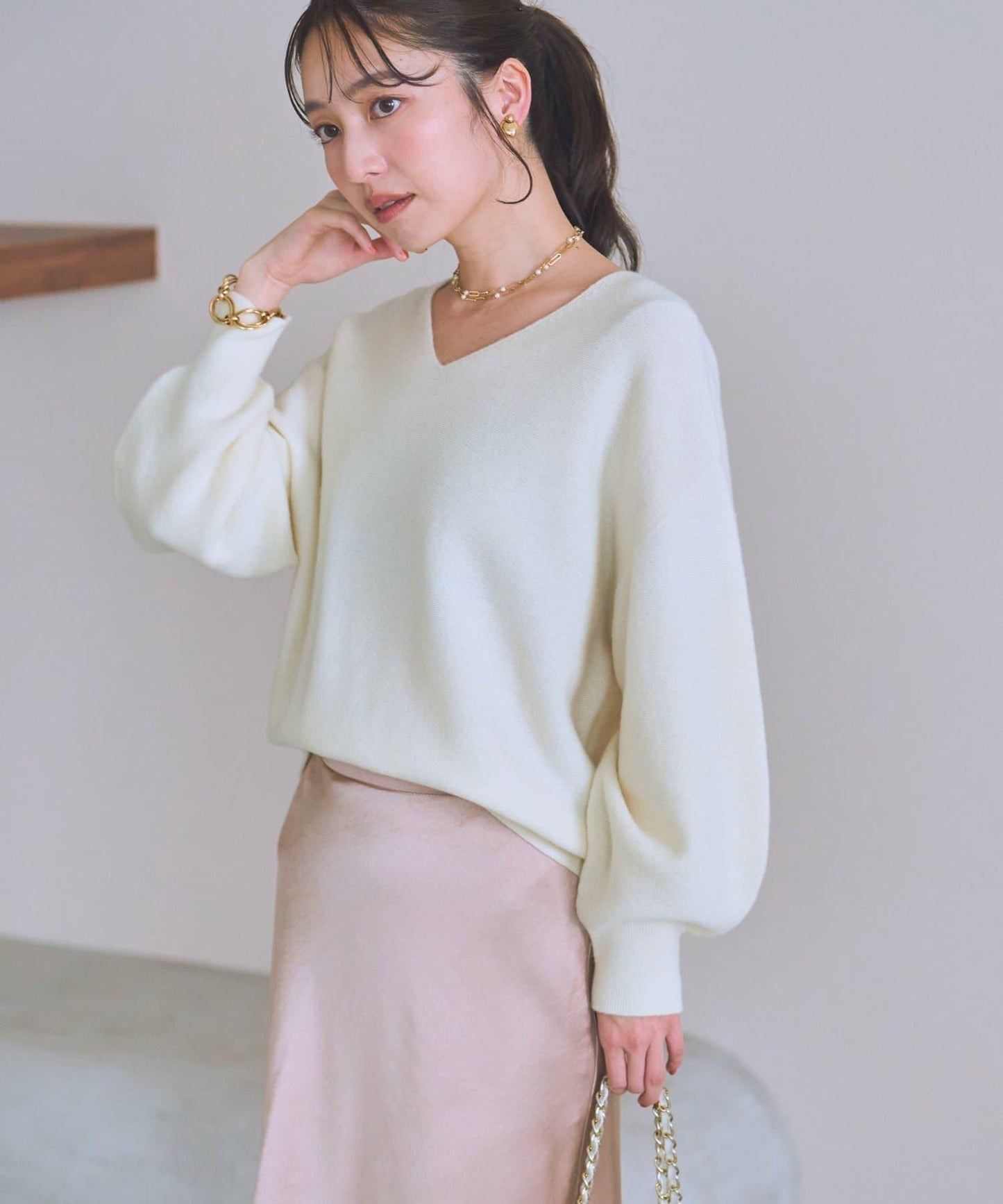 100%羊毛高縮絨V領針織衫