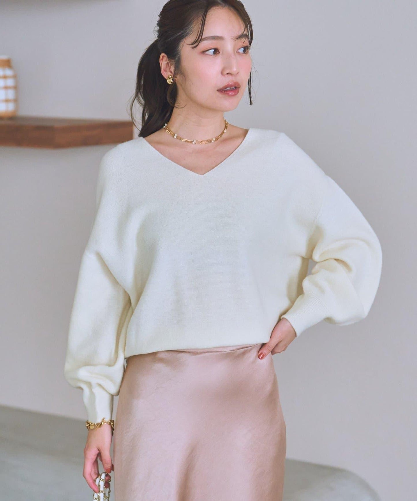 100%羊毛高縮絨V領針織衫