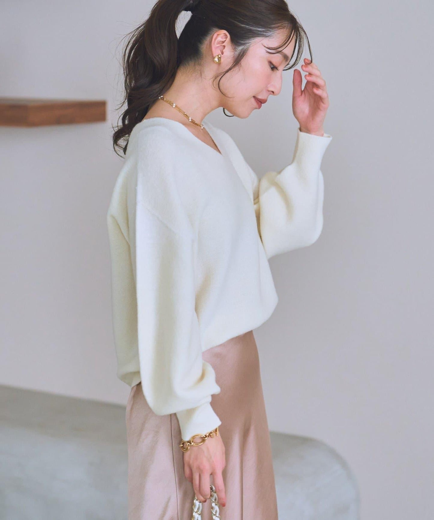 100%羊毛高縮絨V領針織衫