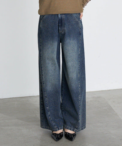 鉚釘裝飾寬鬆牛仔褲