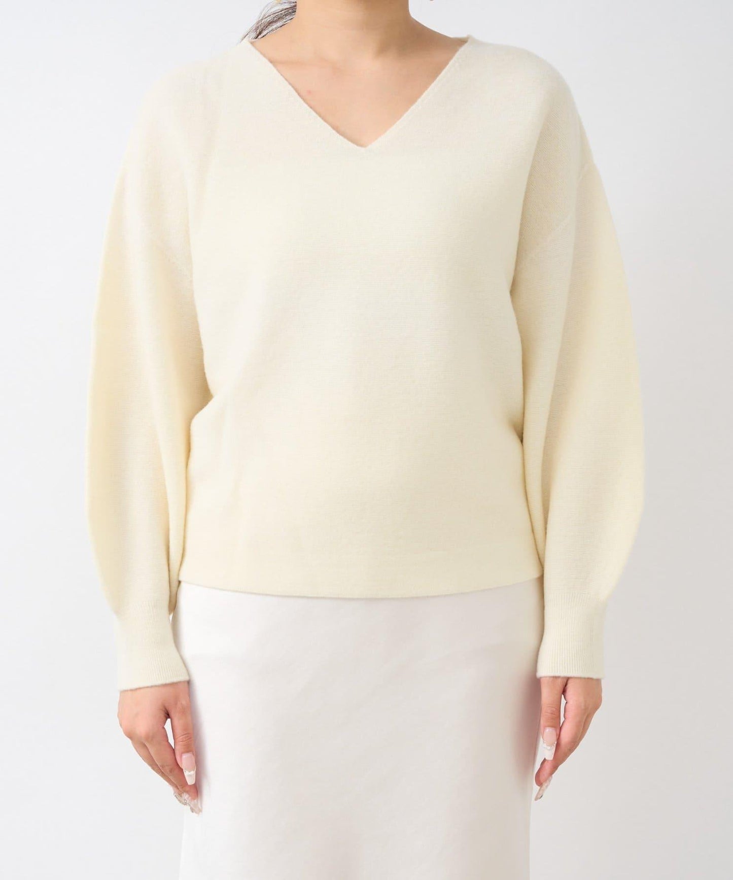 100%羊毛高縮絨V領針織衫