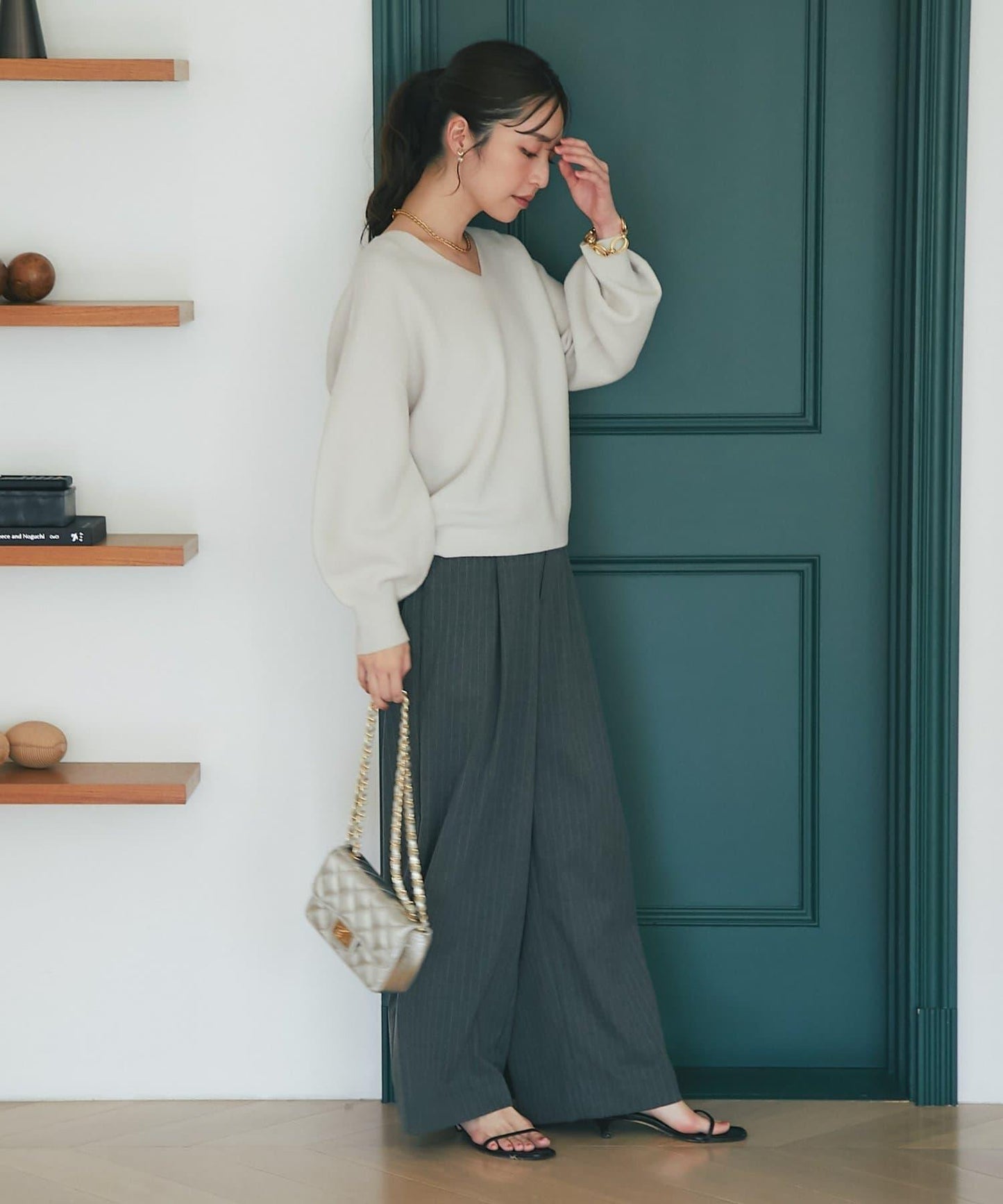 100%羊毛高縮絨V領針織衫