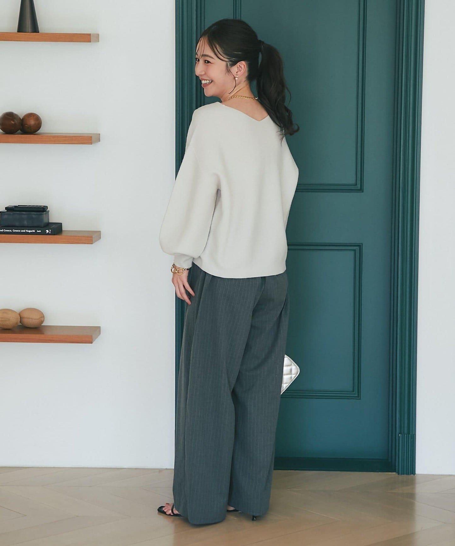 100%羊毛高縮絨V領針織衫