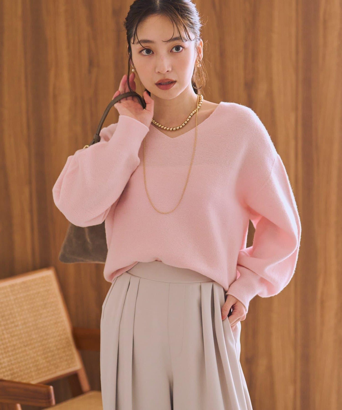 100%羊毛高縮絨V領針織衫