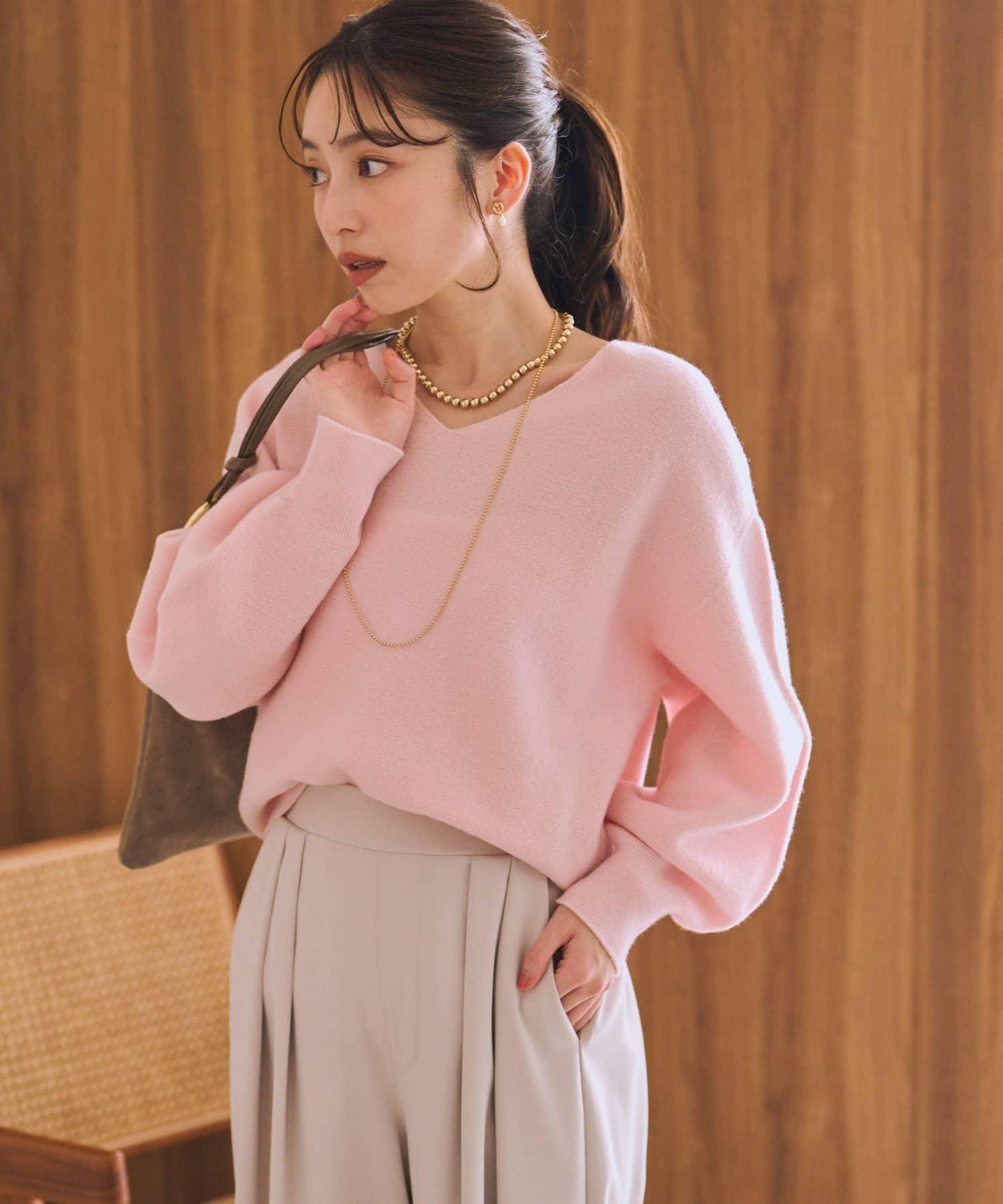 100%羊毛高縮絨V領針織衫