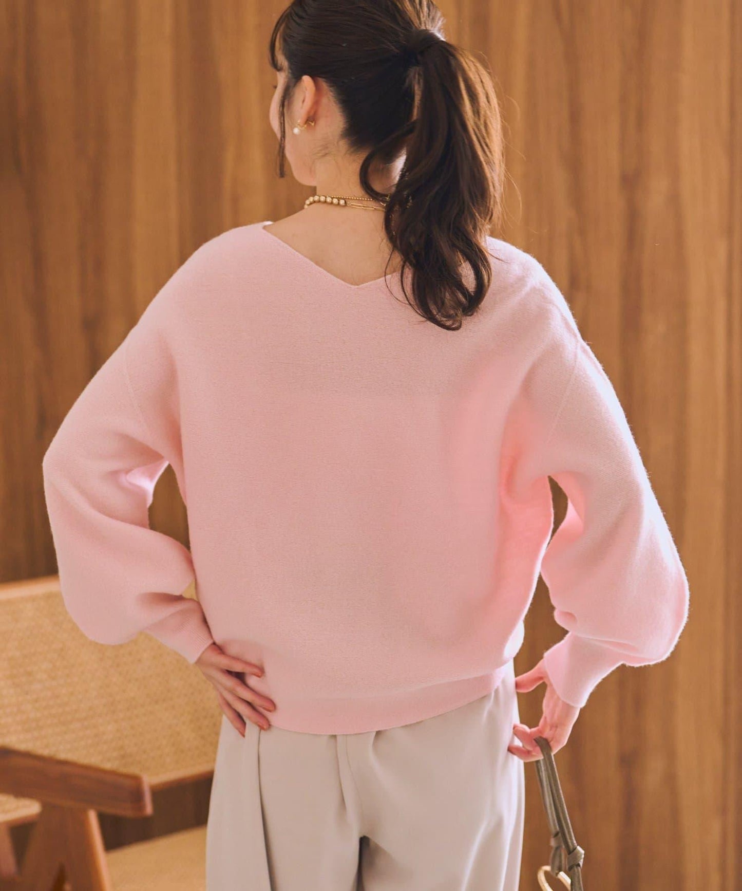 100%羊毛高縮絨V領針織衫