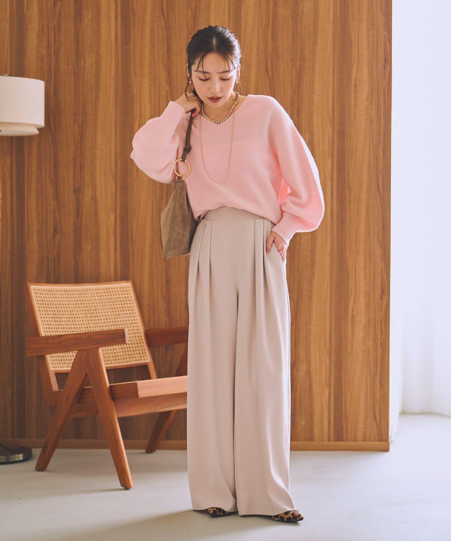 100%羊毛高縮絨V領針織衫