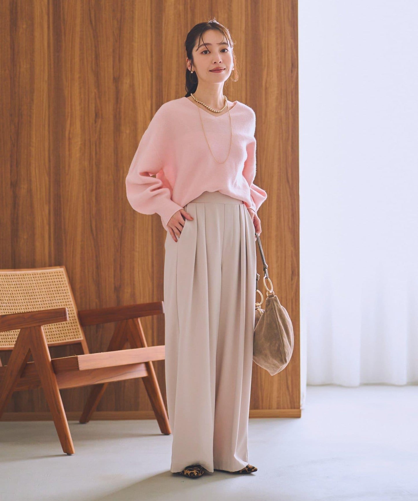 100%羊毛高縮絨V領針織衫