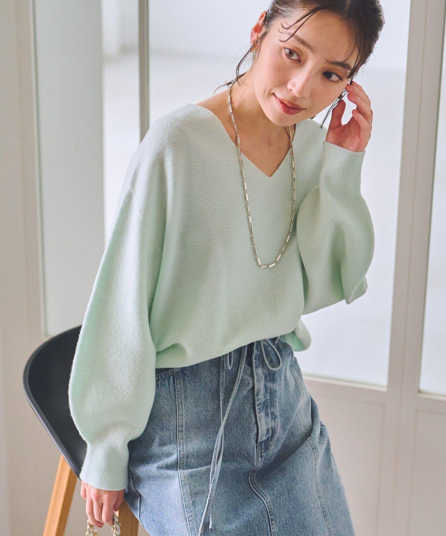 100%羊毛高縮絨V領針織衫