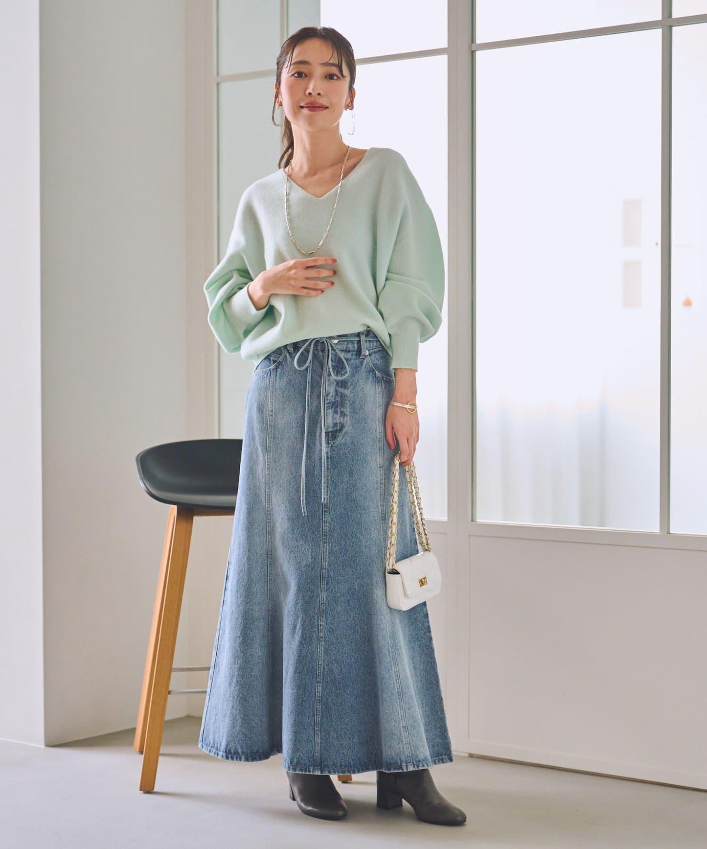 100%羊毛高縮絨V領針織衫