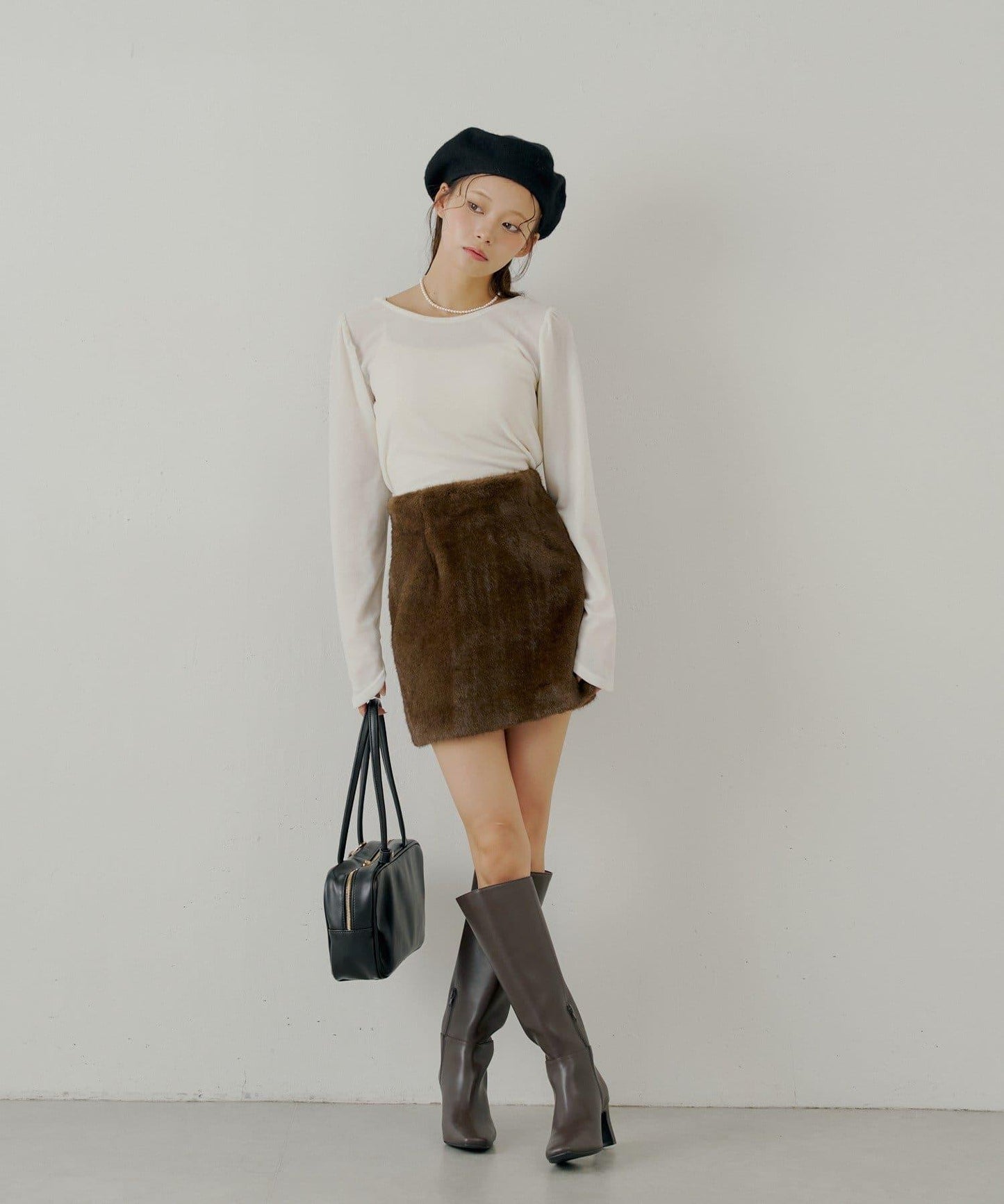 【Chico】仿毛皮迷你裙