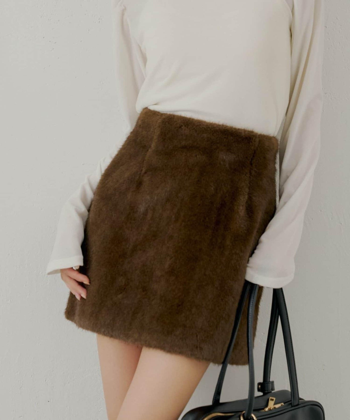 【Chico】仿毛皮迷你裙