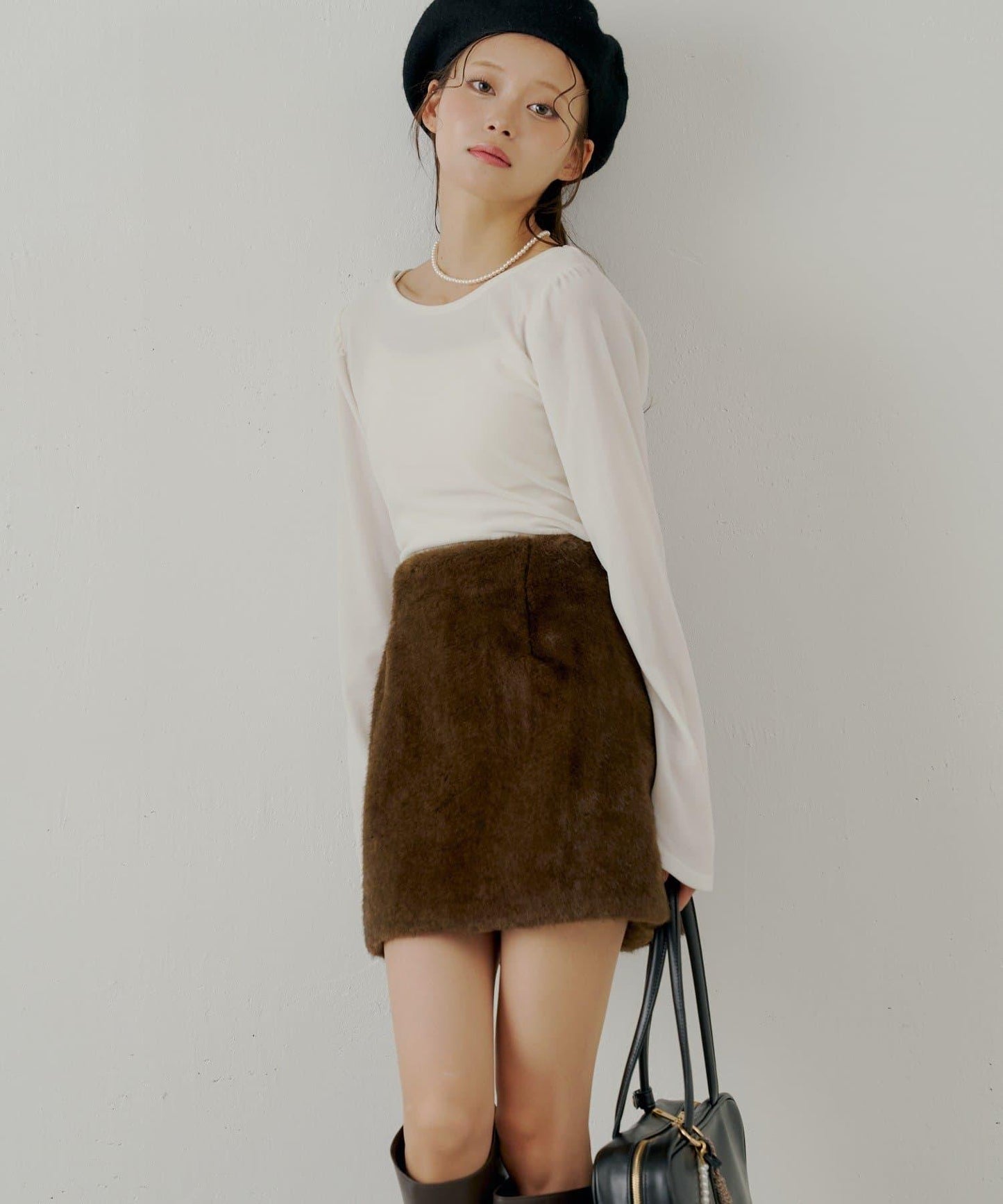 【Chico】仿毛皮迷你裙