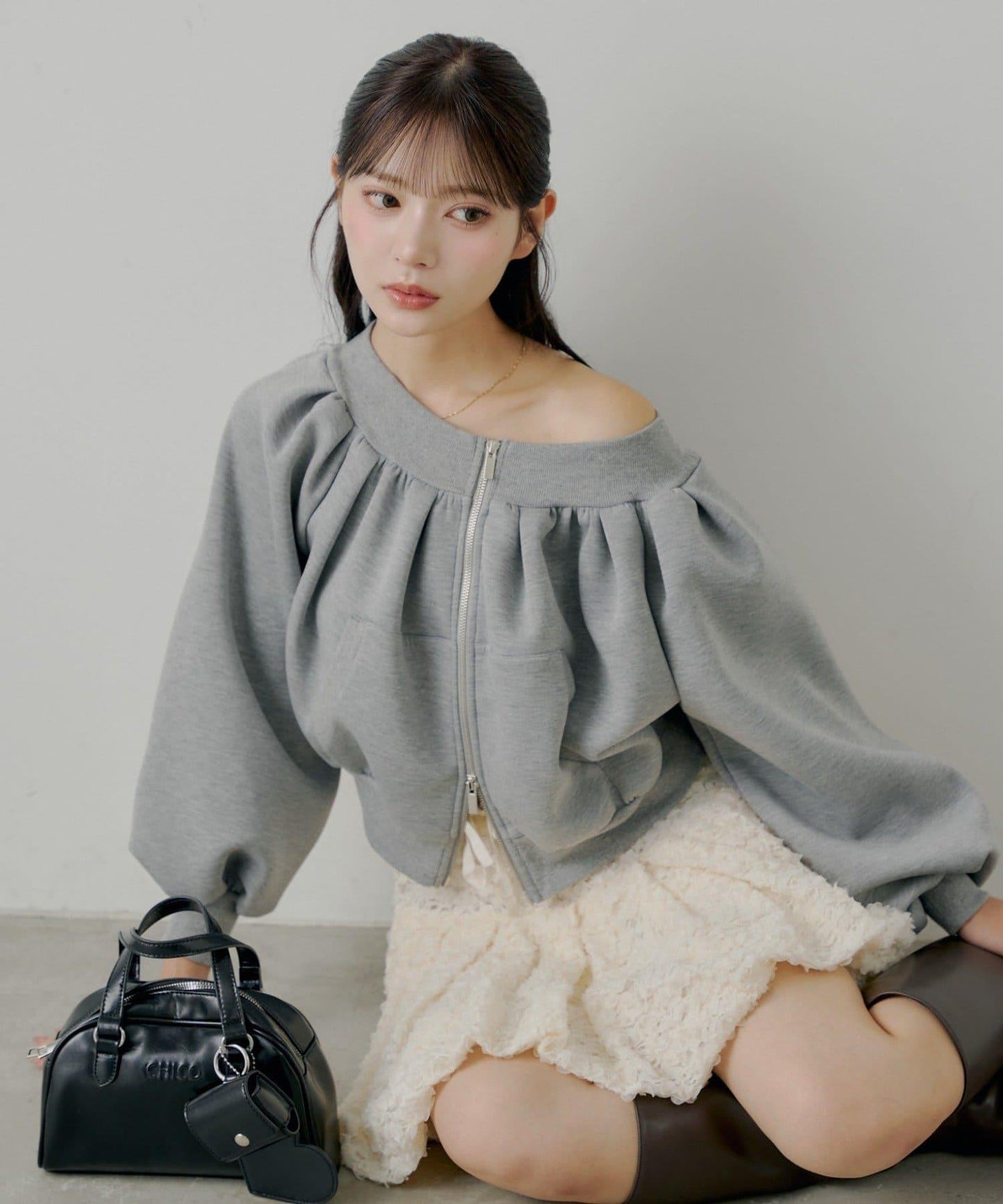 【Chico】2WAY一字肩雙拉鍊衛衣