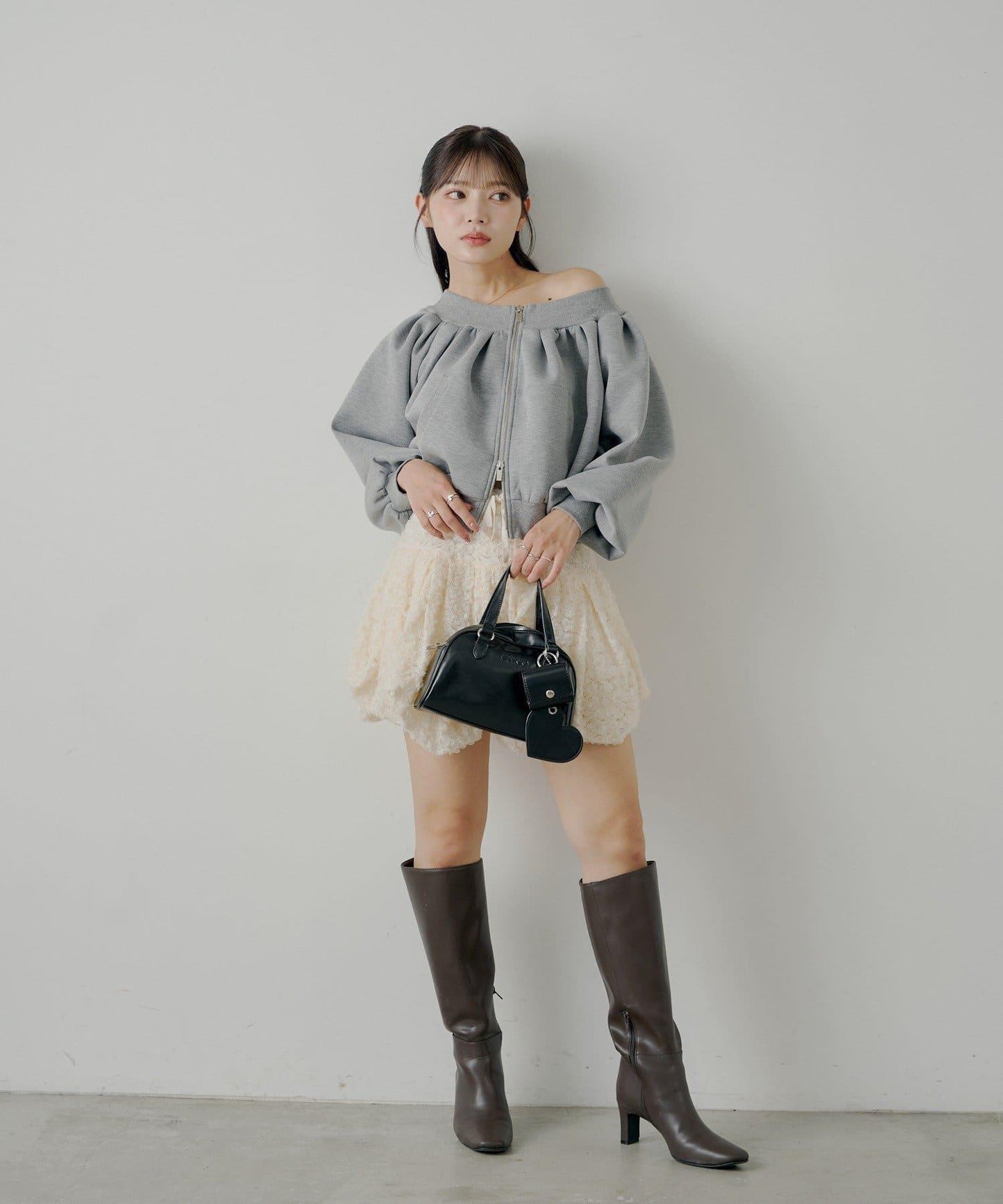 【Chico】2WAY一字肩雙拉鍊衛衣