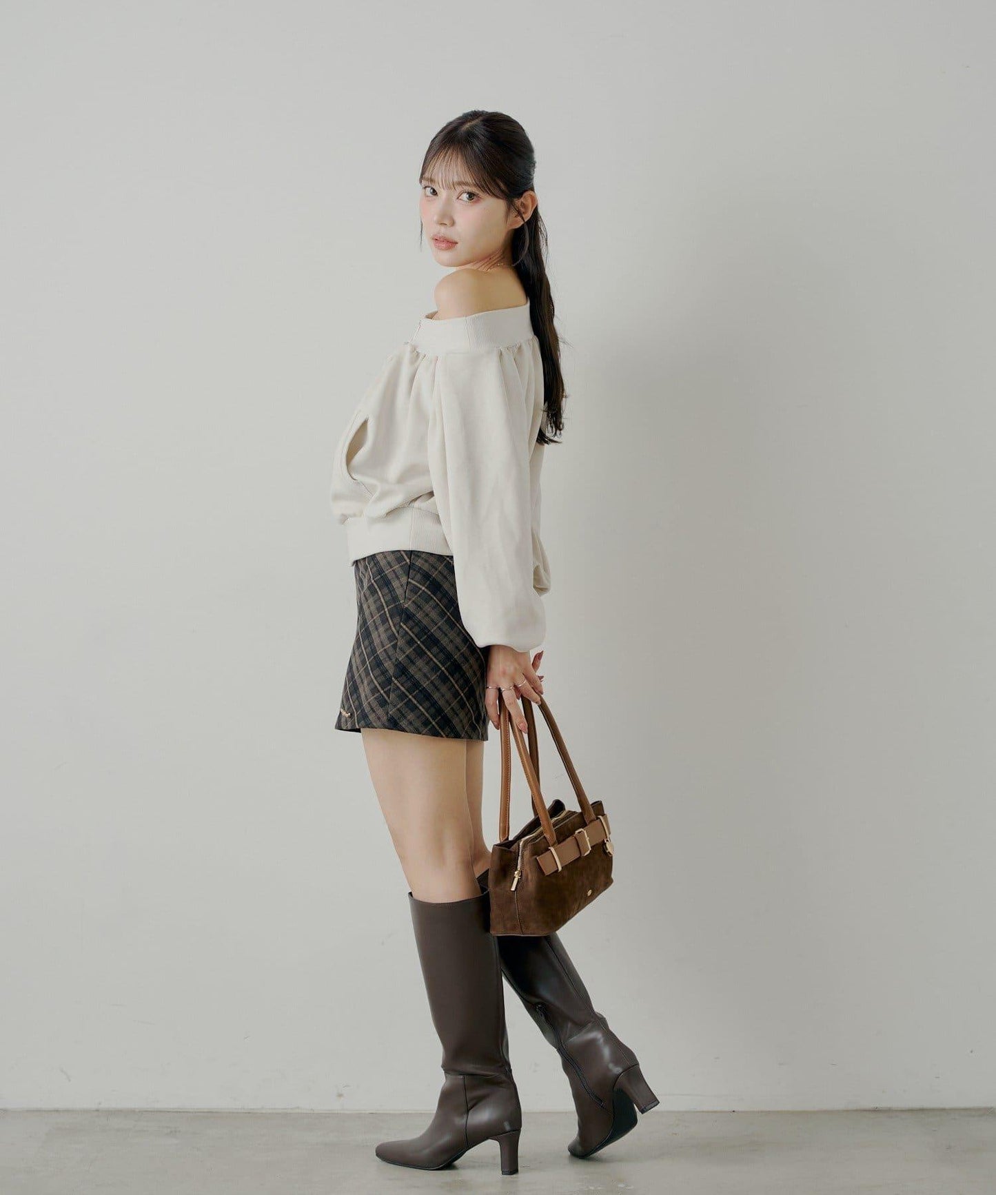 【Chico】2WAY一字肩雙拉鍊衛衣