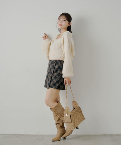 【Chico】前裹設計迷你裙褲