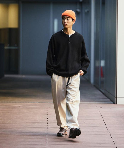 寬鬆版型 單面羅紋拼接 亨利領 針織衫