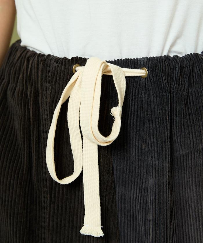 改良燈芯絨寬腿褲