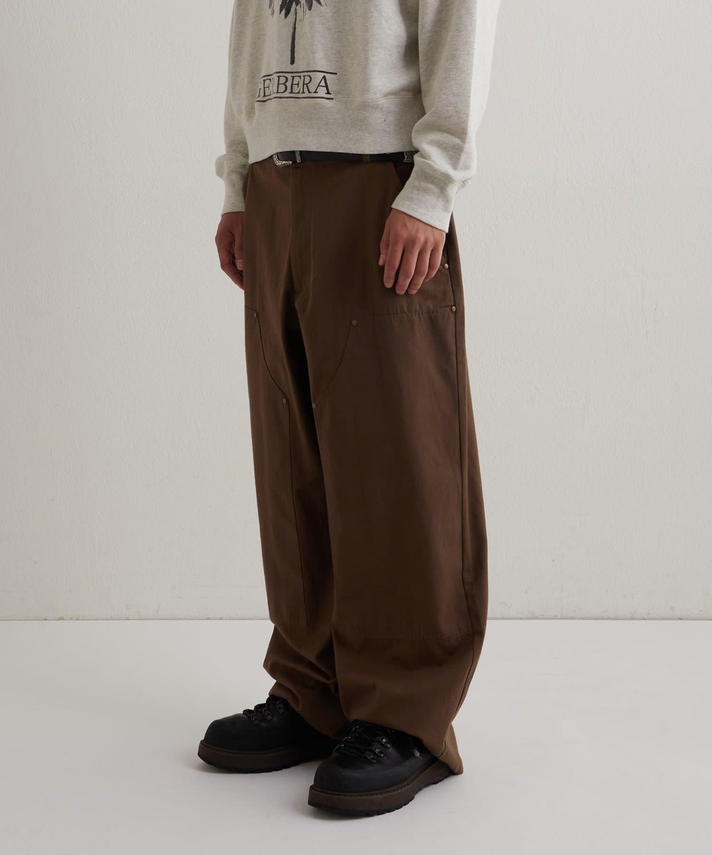 【WHO'S WHO gallery】【KOOKY''N】鴨嘴雙膝褲