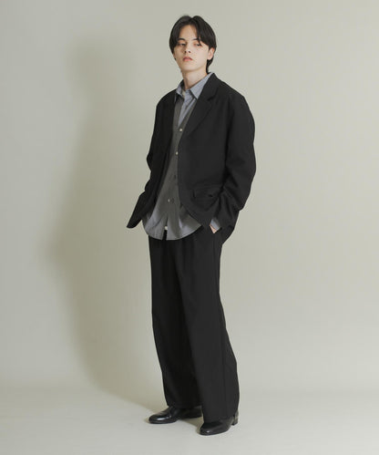 舒適剪裁西裝外套