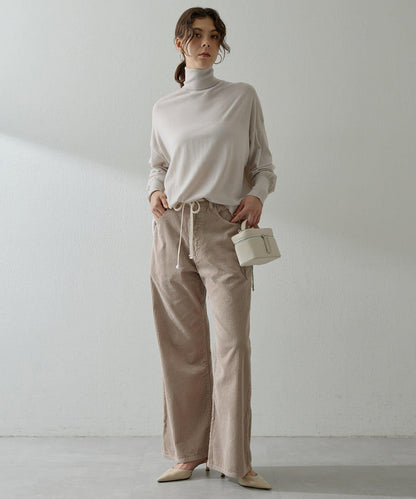 高密度寬鬆高領套頭衫