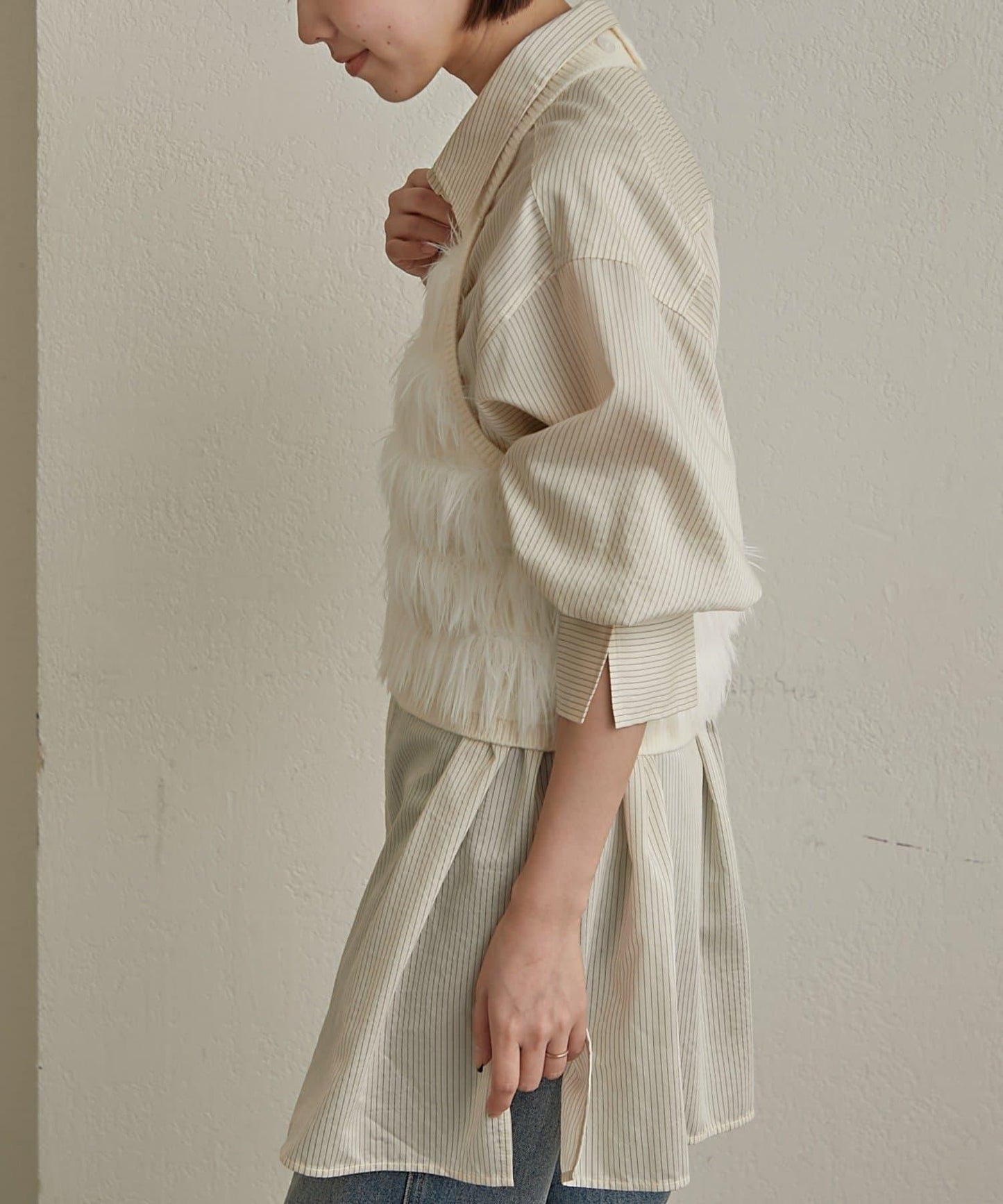 流蘇掛脖短上衣