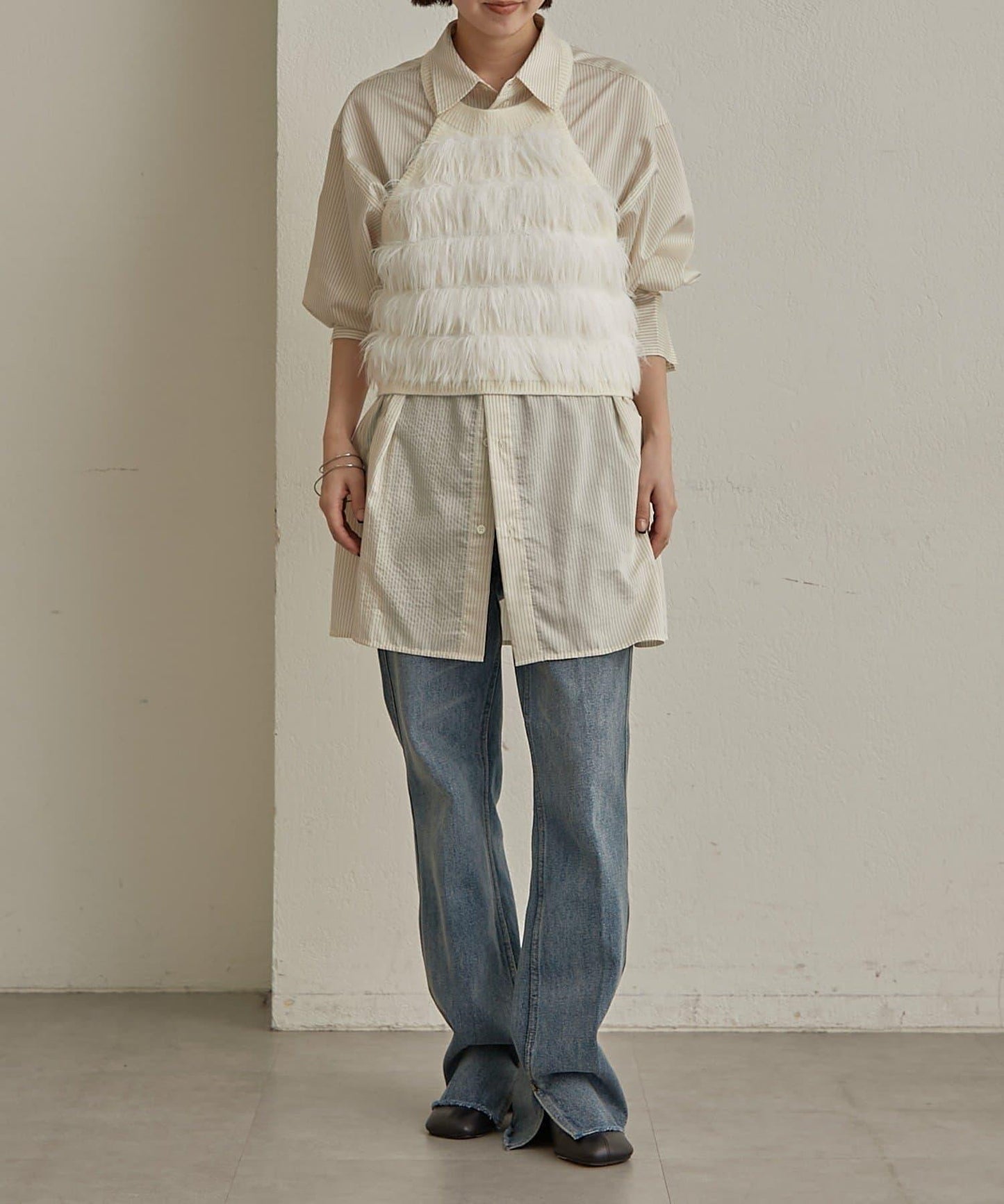 流蘇掛脖短上衣