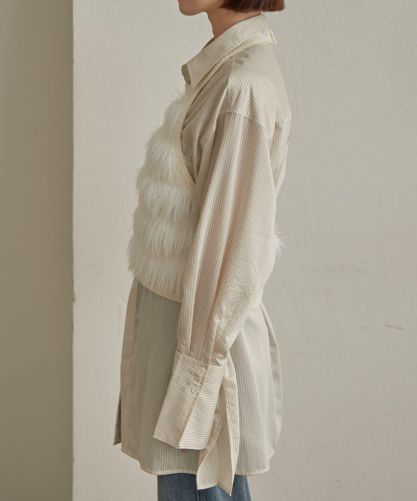 流蘇掛脖短上衣