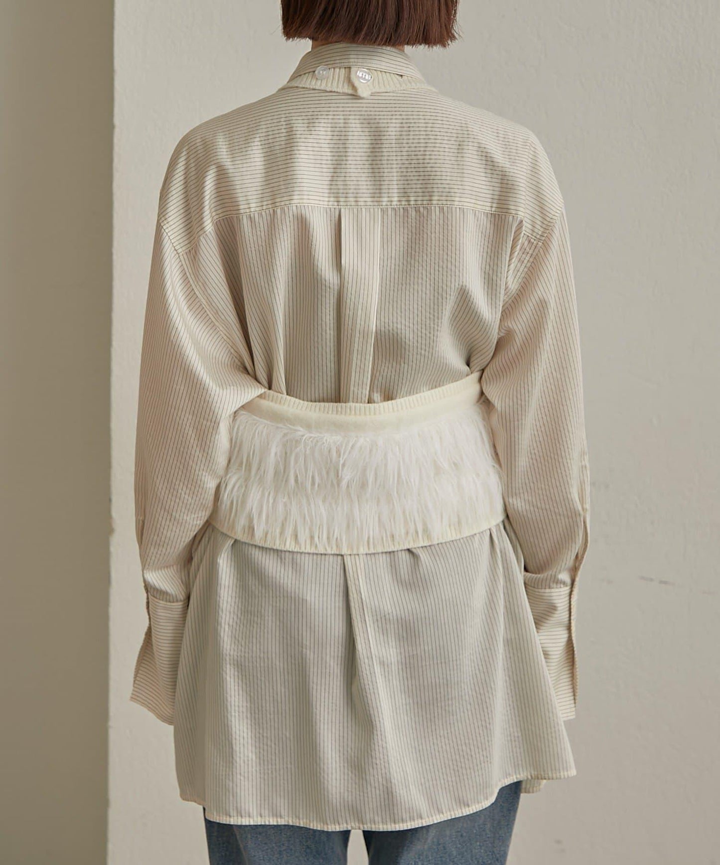 流蘇掛脖短上衣