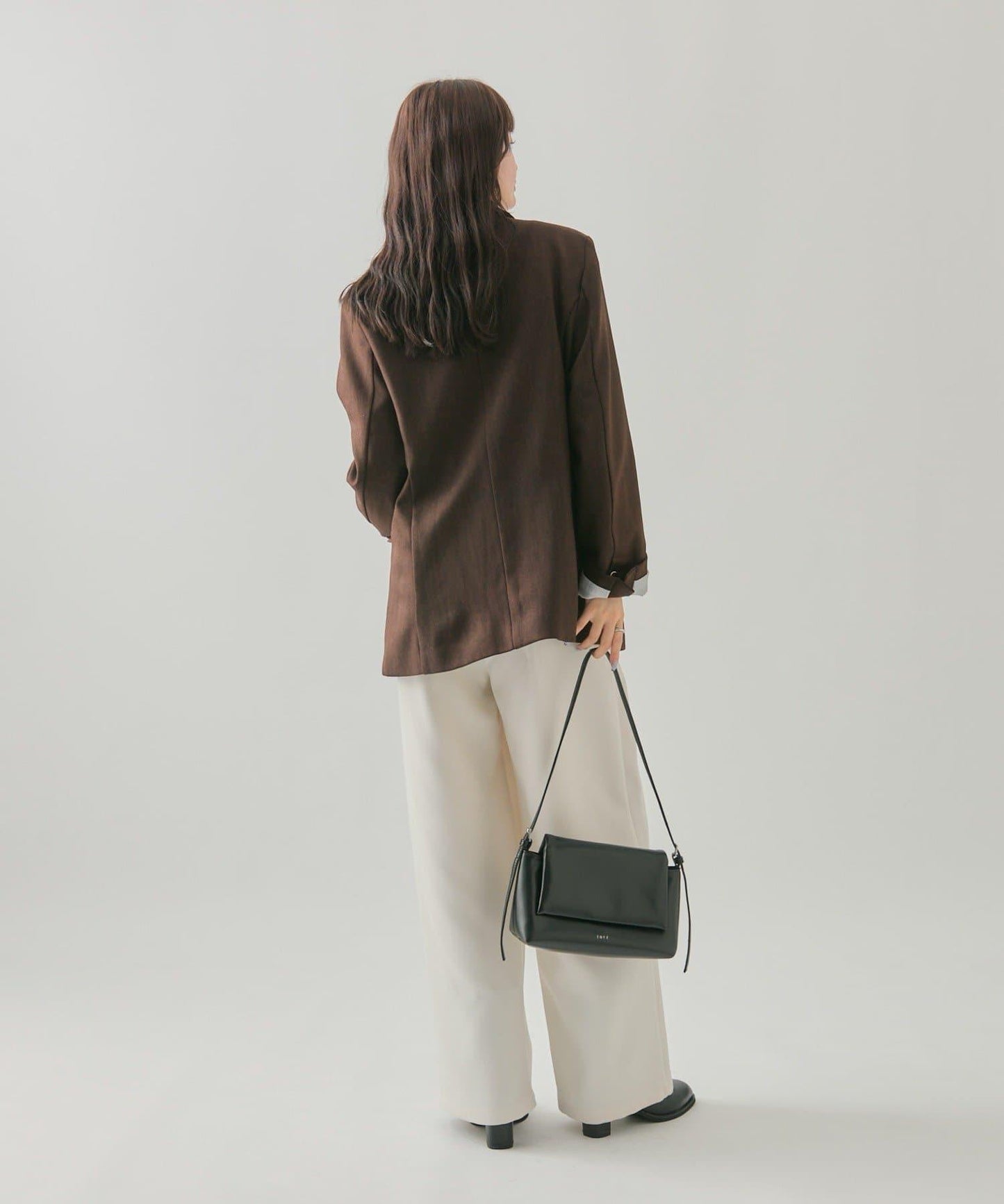 花呢荷葉邊吊帶上衣套裝