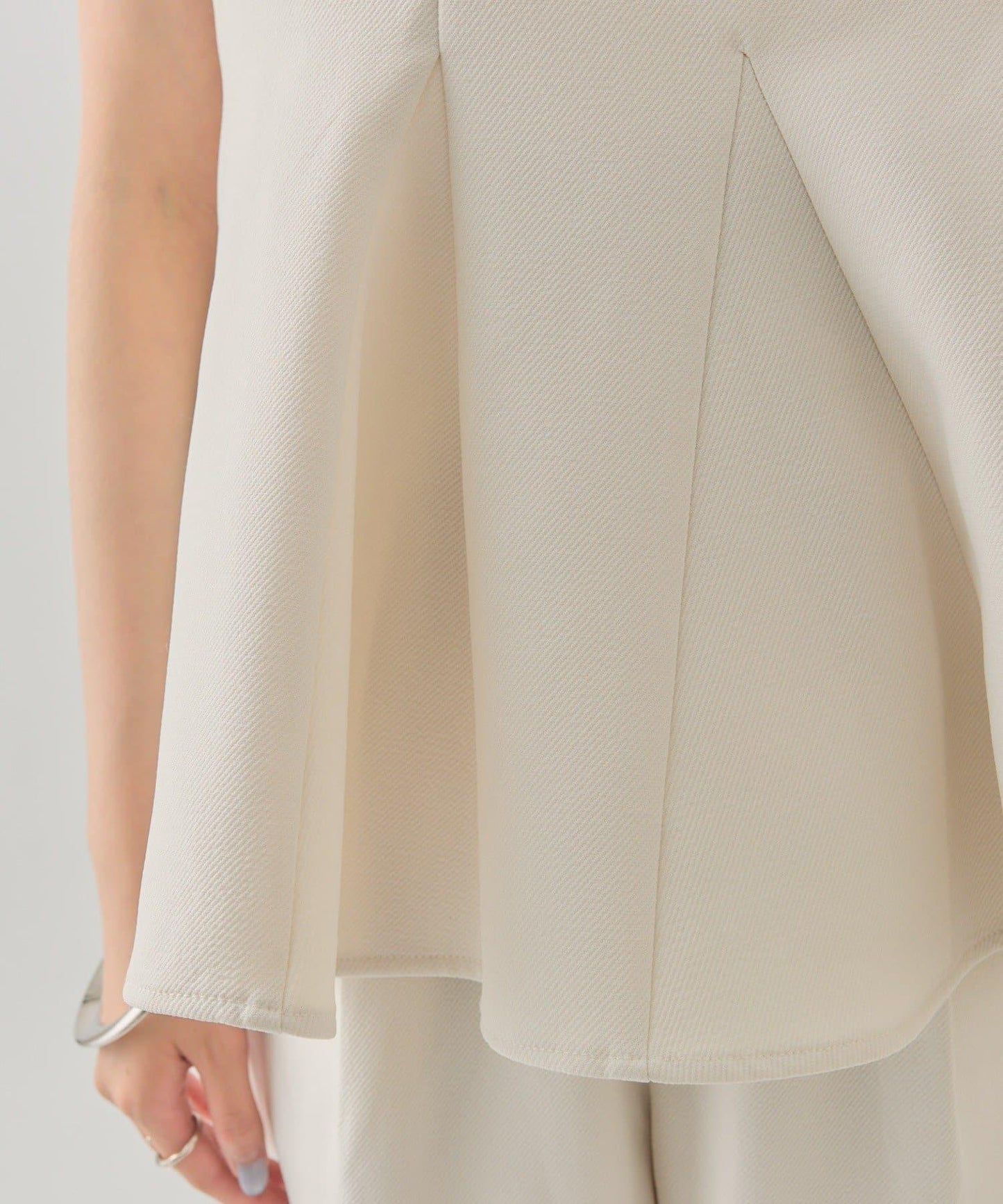 花呢荷葉邊吊帶上衣套裝