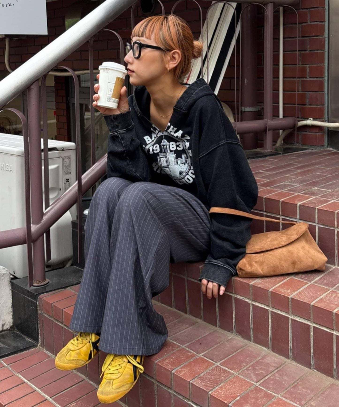 重磅工藝開領連帽衛衣