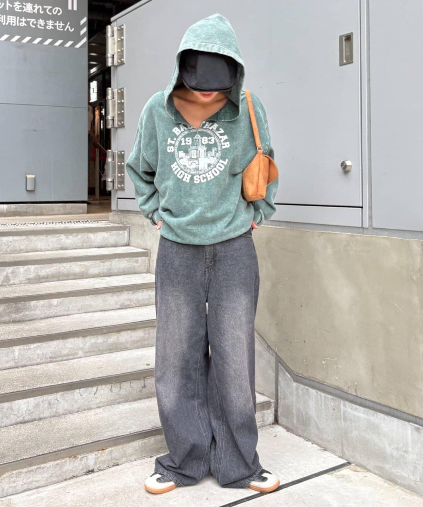 重磅工藝開領連帽衛衣