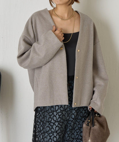 下襬褶飾短款夾克